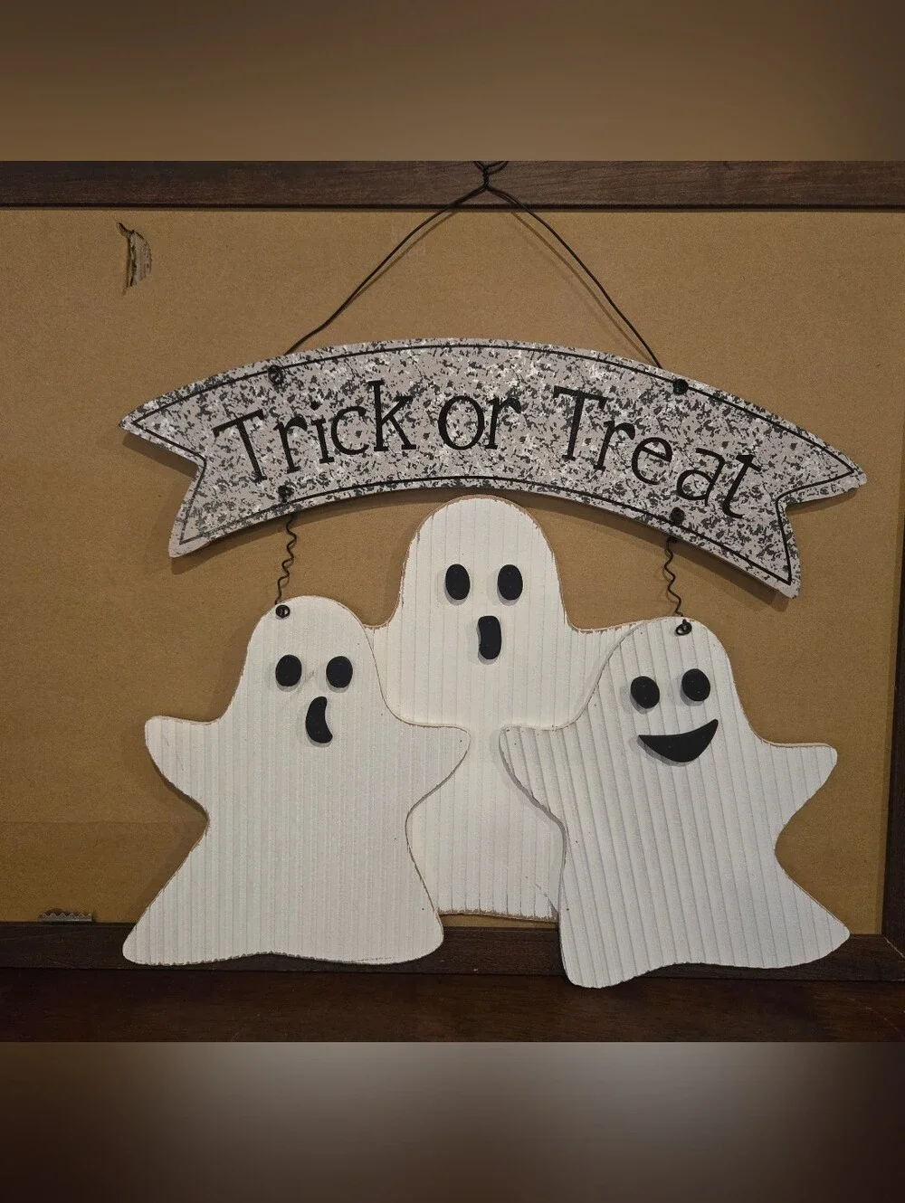 Trick or Treat White Ghost Wall Hanging - Halloween Home Decor Sign